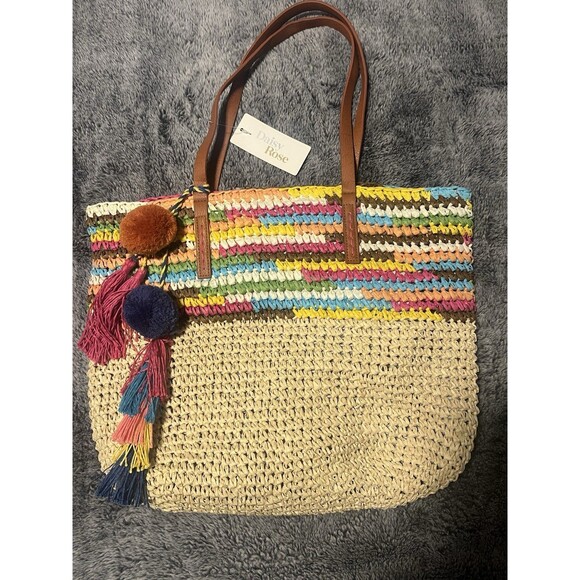 NWT Daisy Rose Summer Beach Tote Vegan Leather Handles Pom Pom Tassels & Clutch - Picture 3 of 8